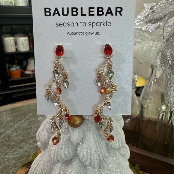 BAUBLEBAR CHRISTMAS “SEASON TO SPARKLE” RHINESTONE  STATEMENT EARRINGS - Picture 2 of 8